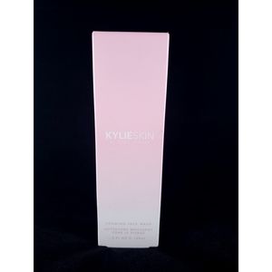 Kylie Skin Foaming Face Wash